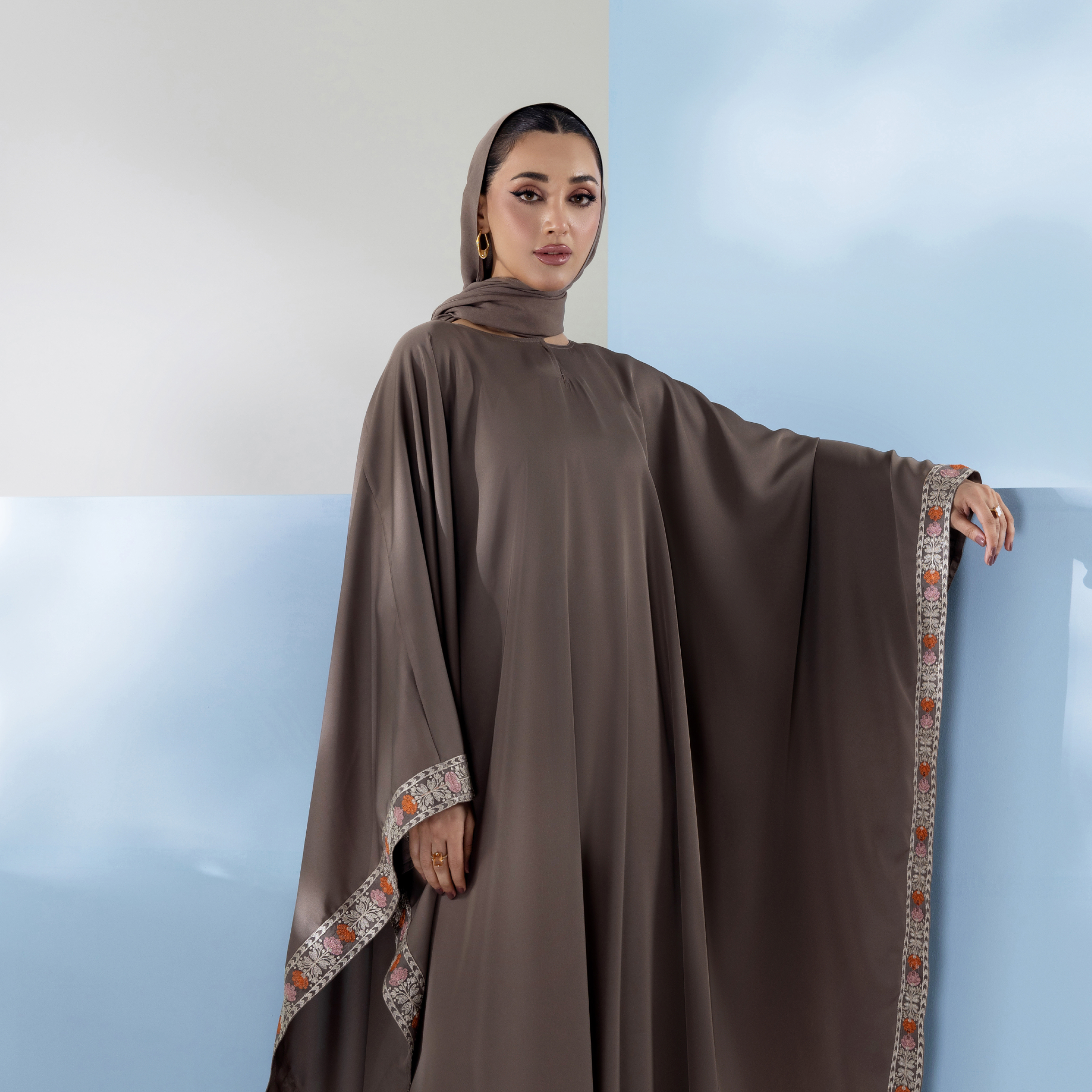 Front view, Zaynah Kaftan showcasing elegant embroidery and flowy Nida fabric
