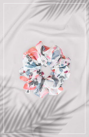 Abstract White Floral Scrunchie - Malbus