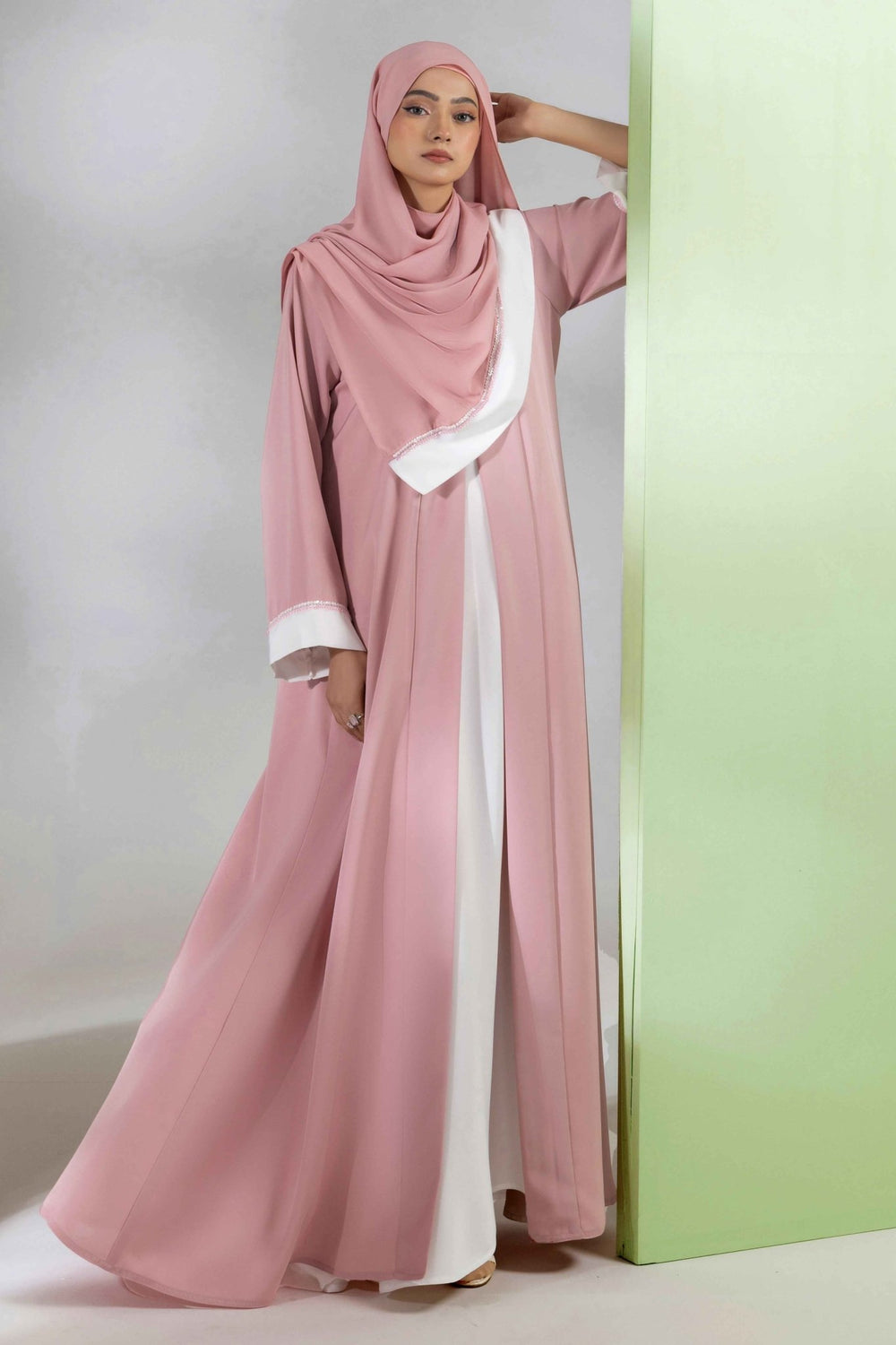 Amira Elegance - Blush Pink - Malbus