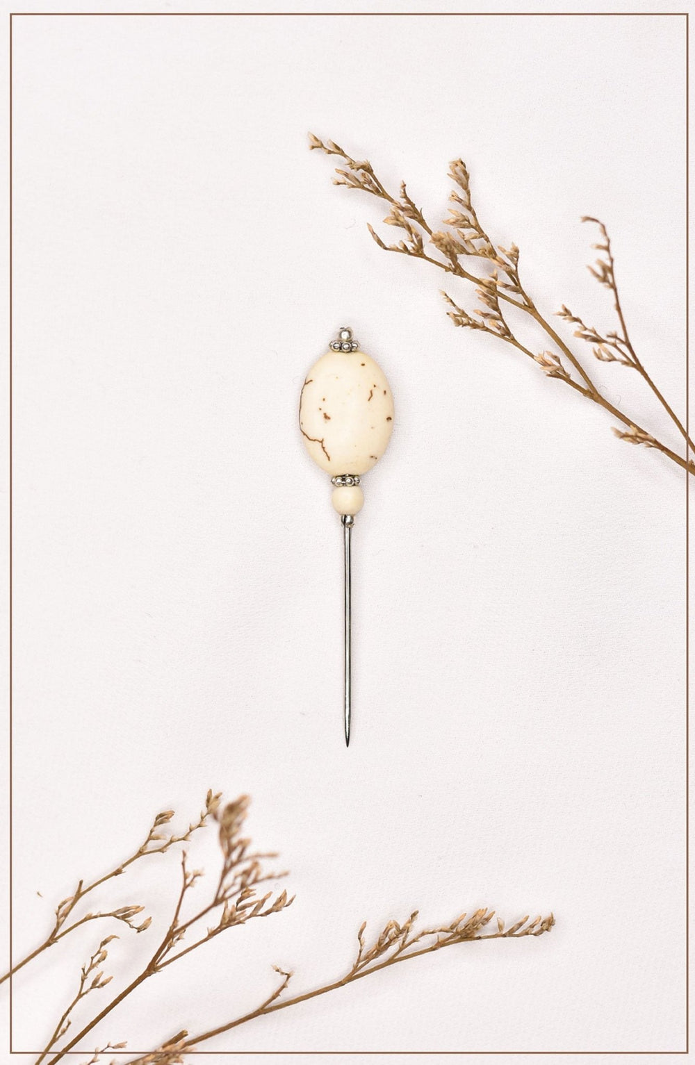 White Magnesite Hijab Pin - Malbus