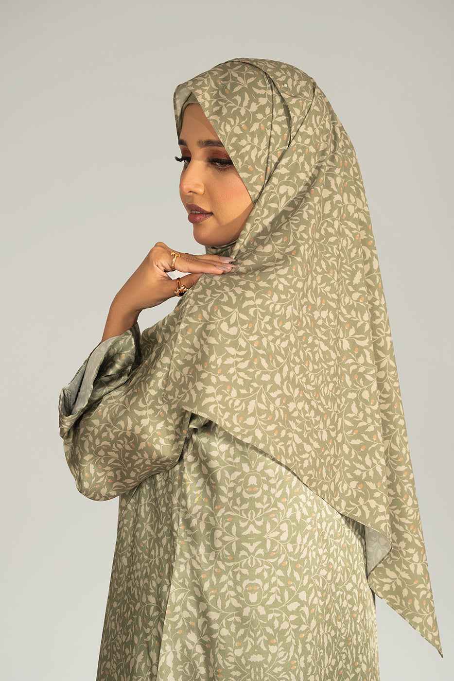 Olive Zephyr Hijab