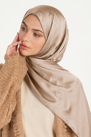 Hijab en soie mauve