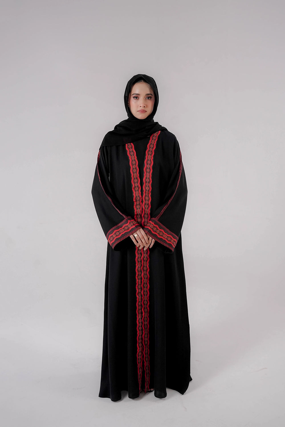Black Nomad Silk Edge Abaya