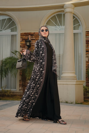 Caeloura Black Floral