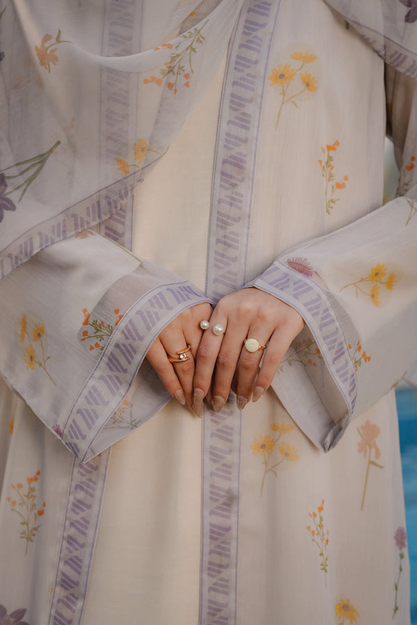 Caeloura Sandshell Floral