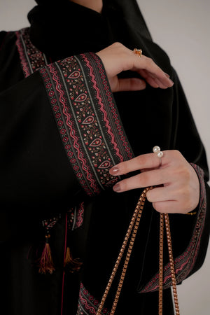 Heritage Noir Silk Edge Abaya