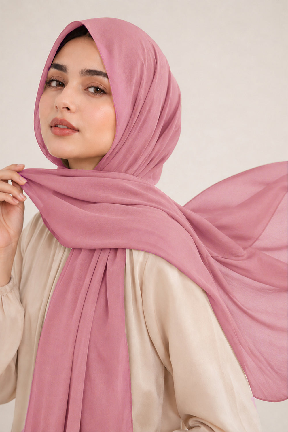 Hijab en mousseline de soie de luxe - Rose poudré
