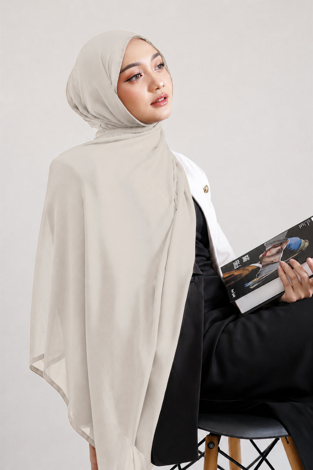 Hijab en mousseline de soie de luxe - Ivoire
