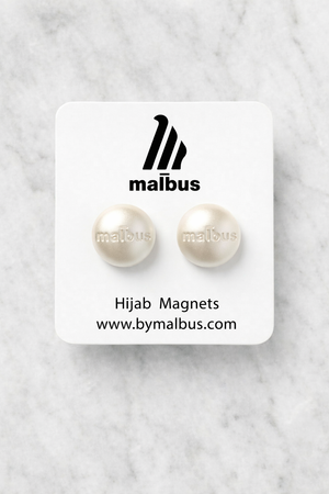  Pearl White Magnet by Malbus