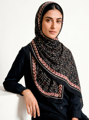 Noir Mosaic Luxe Lawn Hijab
