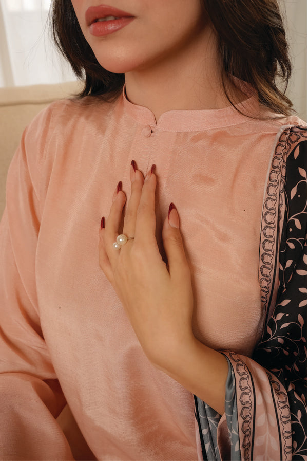 Noir Vine Silk Shawl