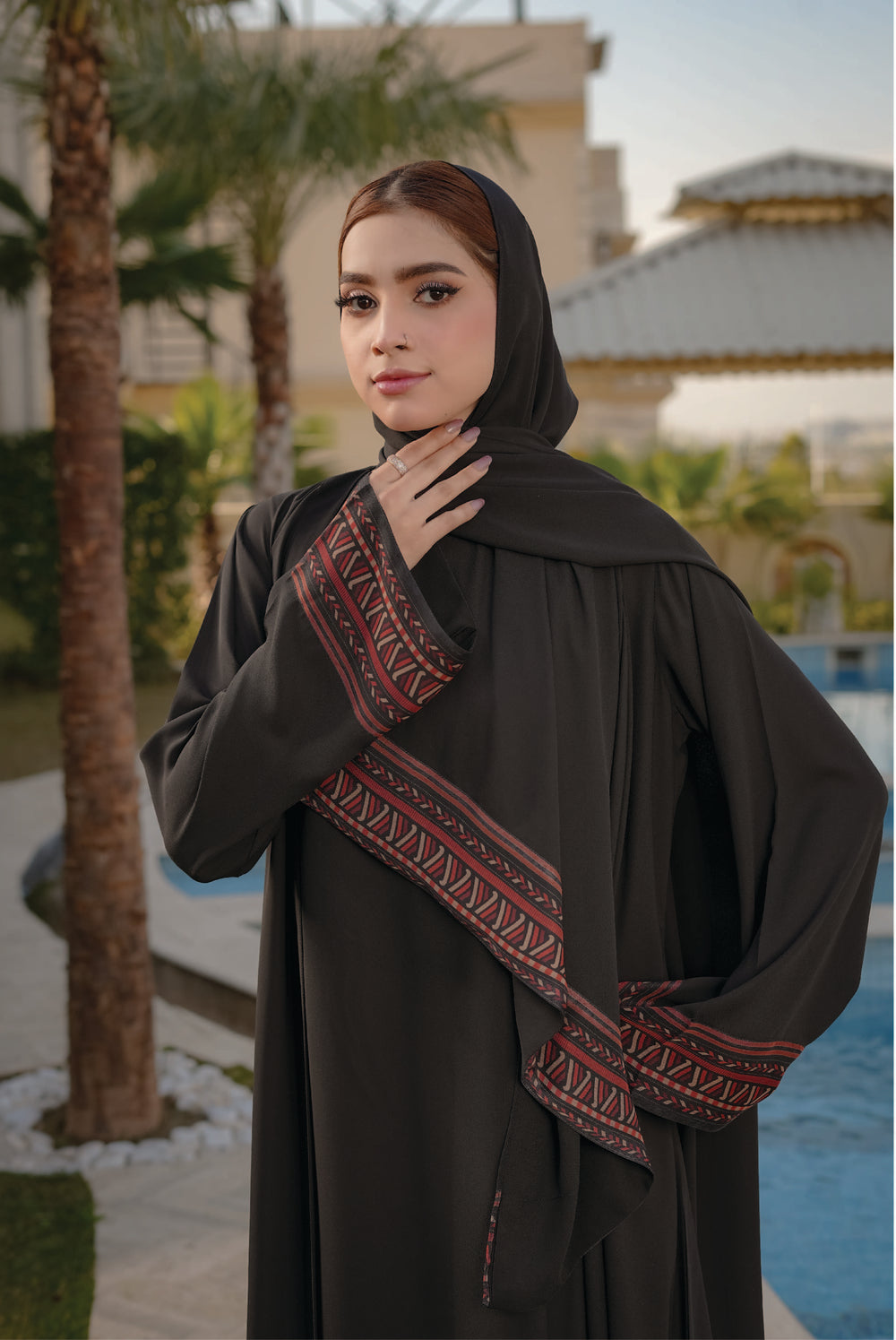 Signature Abaya - Black