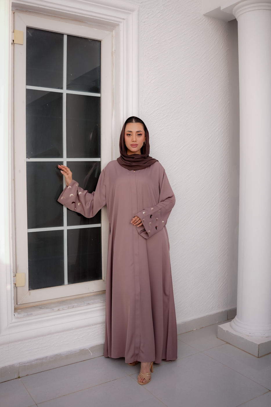 Topkapi Crescent Taupe Abaya