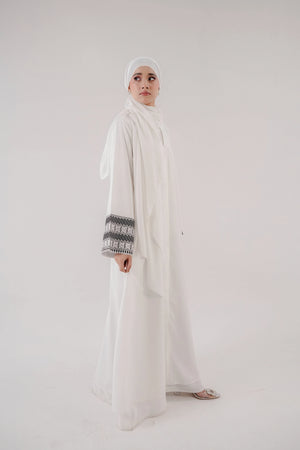 White Geometric Embroidered Abaya