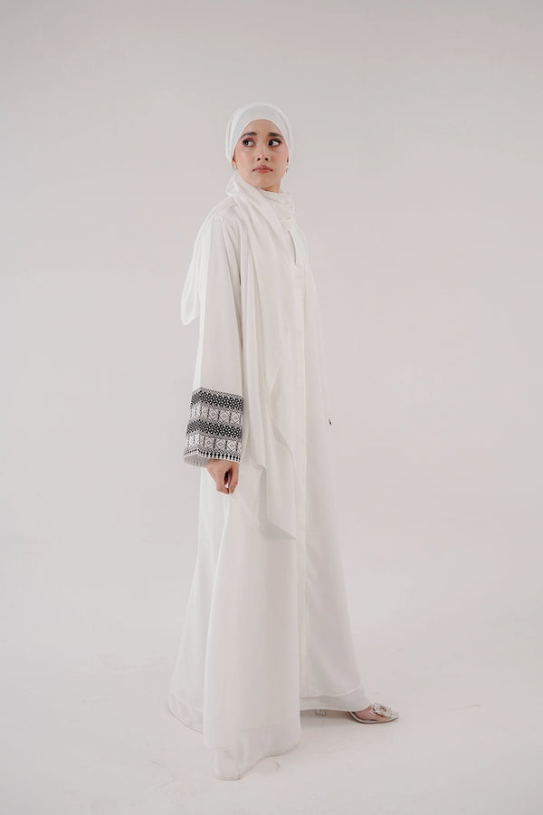 White Geometric Embroidered Abaya