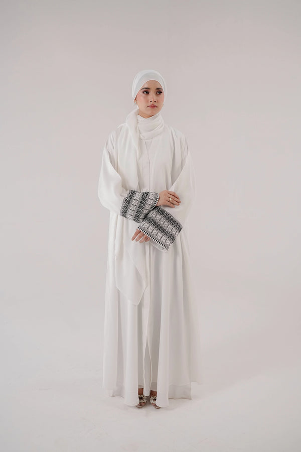 White Geometric Embroidered Abaya